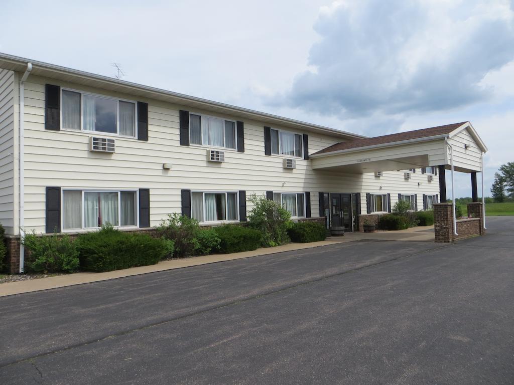 Amerivu Inn Prentice Exterior foto